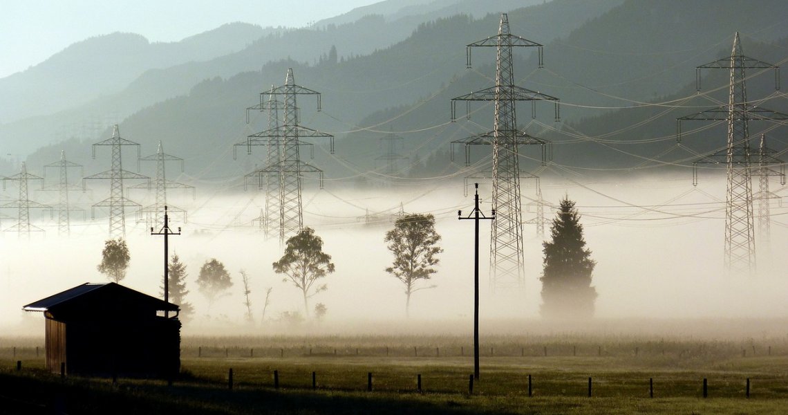 ANALIZA: Scenariuszowa prognoza cen energii elektrycznej na rynku hurtowym w Polsce w 2023 roku