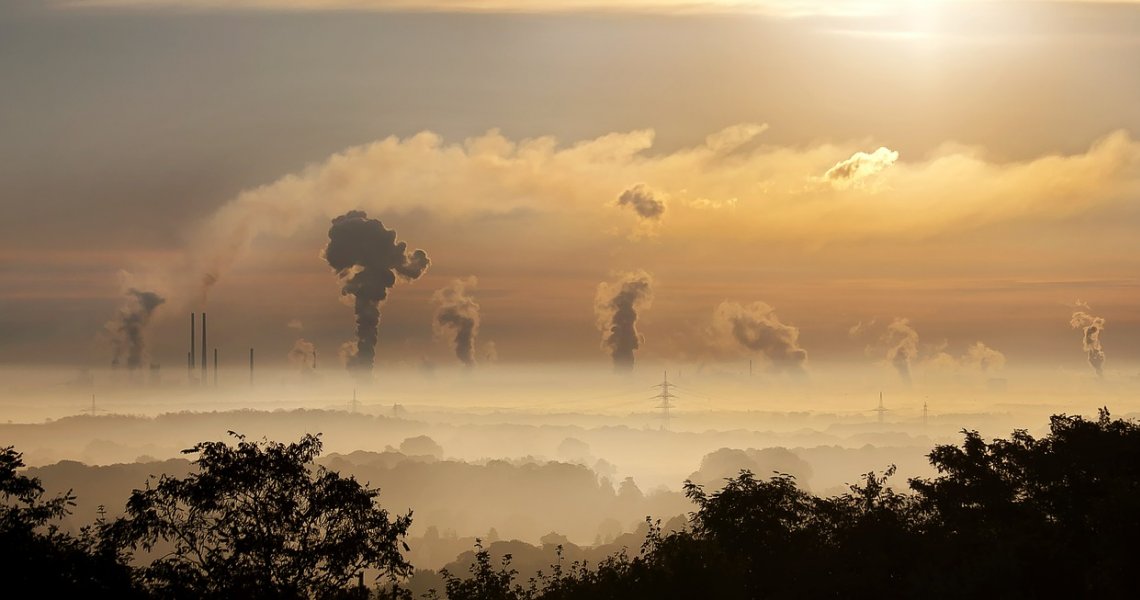 Jak aktywizować przedsiębiorców w wojnie ze smogiem? [RAPORT]